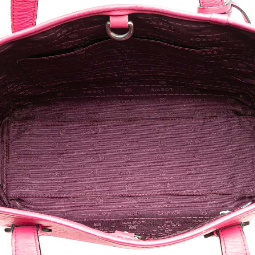 Loewe Leather Heritage Tote Pink Leather Good condition - Model View