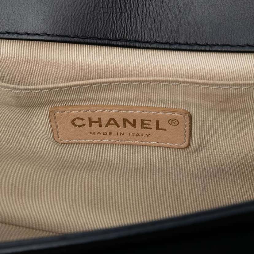 Chanel Old Medium Quilted Lambskin Chain Boy Flap Black Leather Good condition - Box View