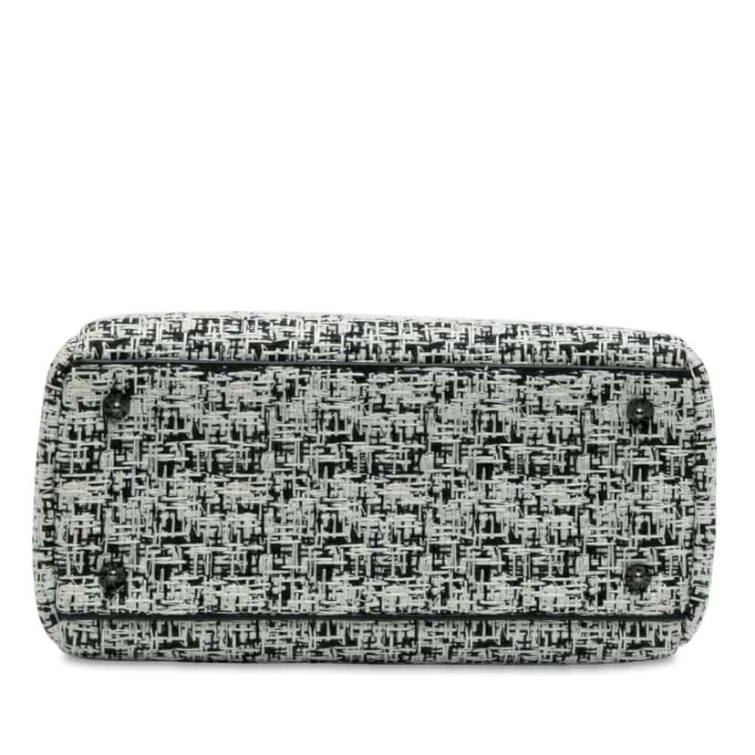 Dior Medium Tweed Lady Dior White Tweed Very good condition - Inside View