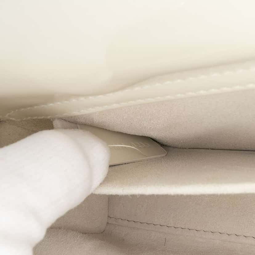 Dior Small Patent Cannage Lady D Joy White Leather Very good condition - Box View