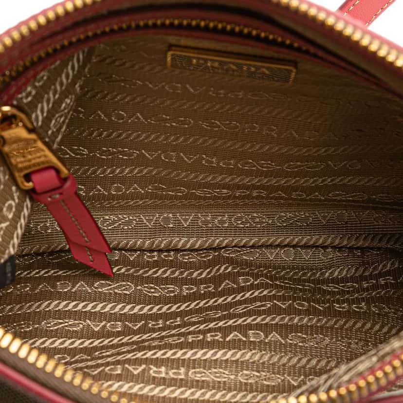 Prada Canvas Canapa Logo Bow Crossbody Brown Canvas Very good condition - Model View