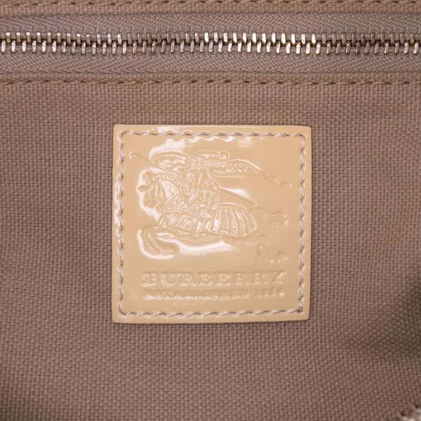 Burberry Patent Trimmed House Check Coated Canvas Hearts Shoulder Bag Brown Canvas Good condition - Box View