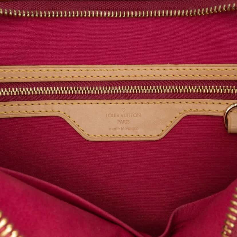 Louis Vuitton Monogram Vernis Brea MM Red Leather Good condition - Box View