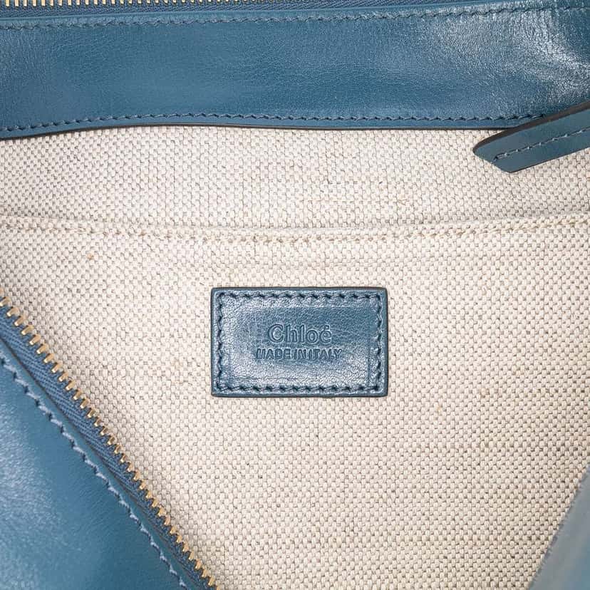Chloé Shiny Leather Camera Bag Blue Leather Good condition - Box View