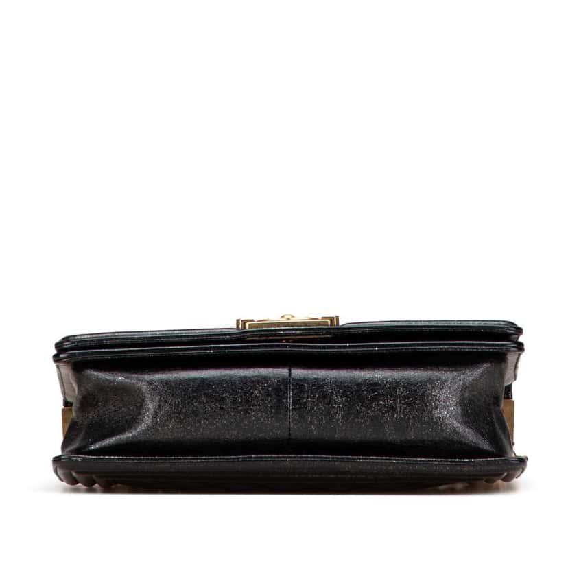 Chanel Old Medium Cracked Metallic Calfskin Boy Flap Black Leather Good condition - Inside View