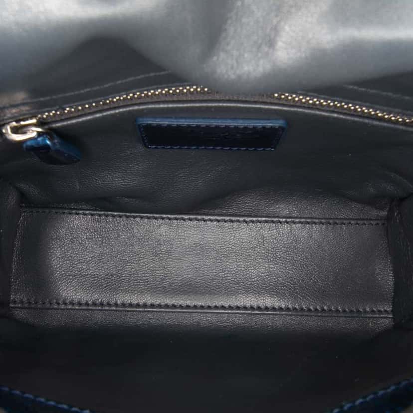 Dior Mini Metallic Patent Microcannage Lady Dior Blue Leather Good condition - Model View
