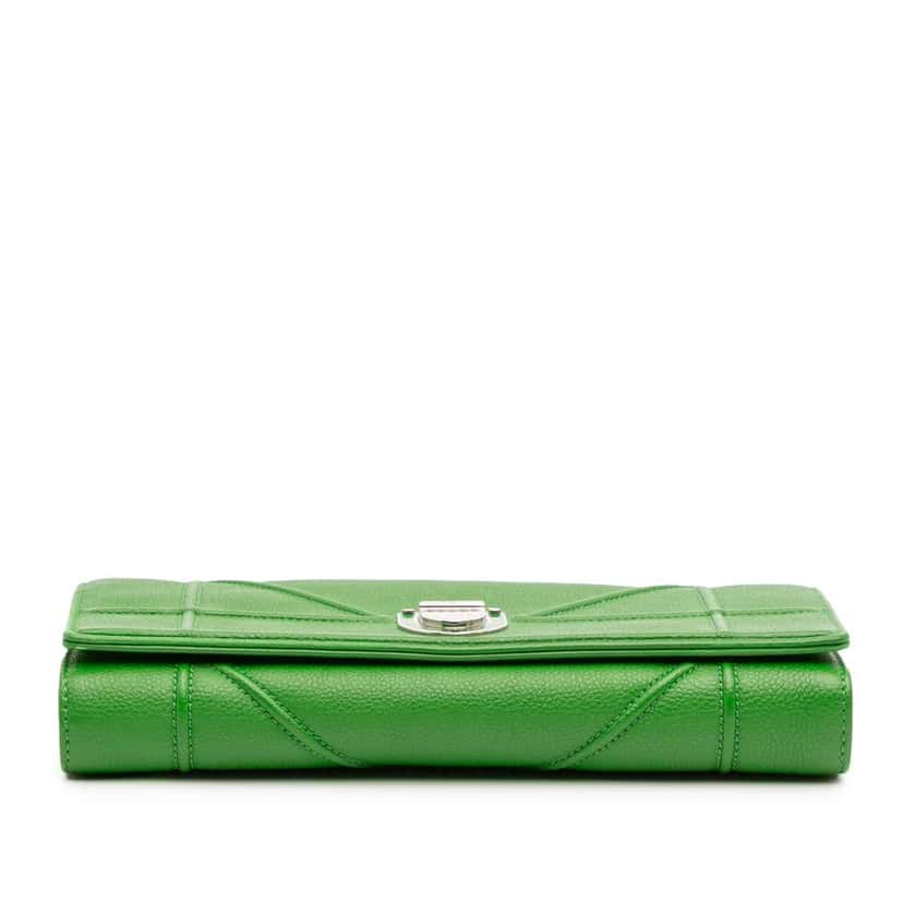 Dior Grained Calfskin Diorama Croisiere Wallet on Chain Green Leather Good condition - Inside View