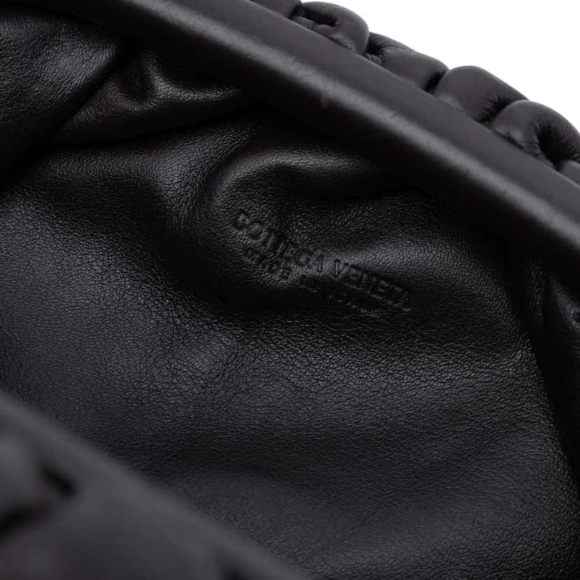 Bottega Veneta Lambskin The Mini Pouch Crossbody Black Leather Good condition - Box View