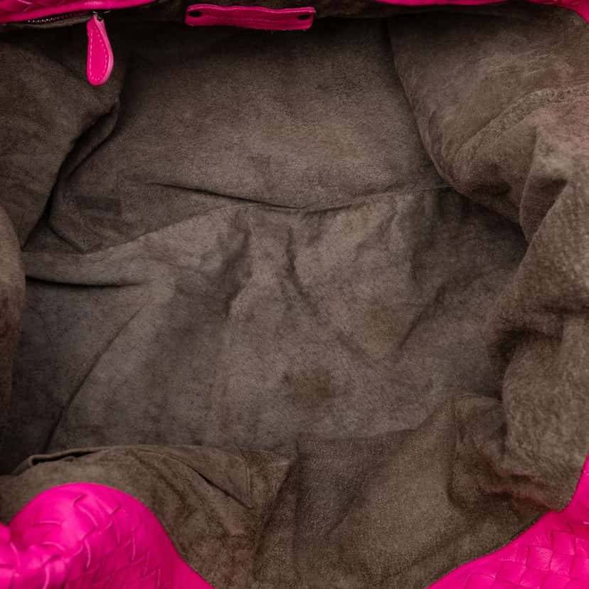 Bottega Veneta Large Nappa Intrecciato Cesta Tote Pink Leather Good condition - Model View