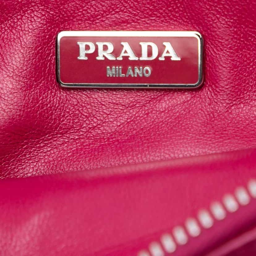 Prada Saffiano Lux Zip Clutch Pink Leather Good condition - Box View