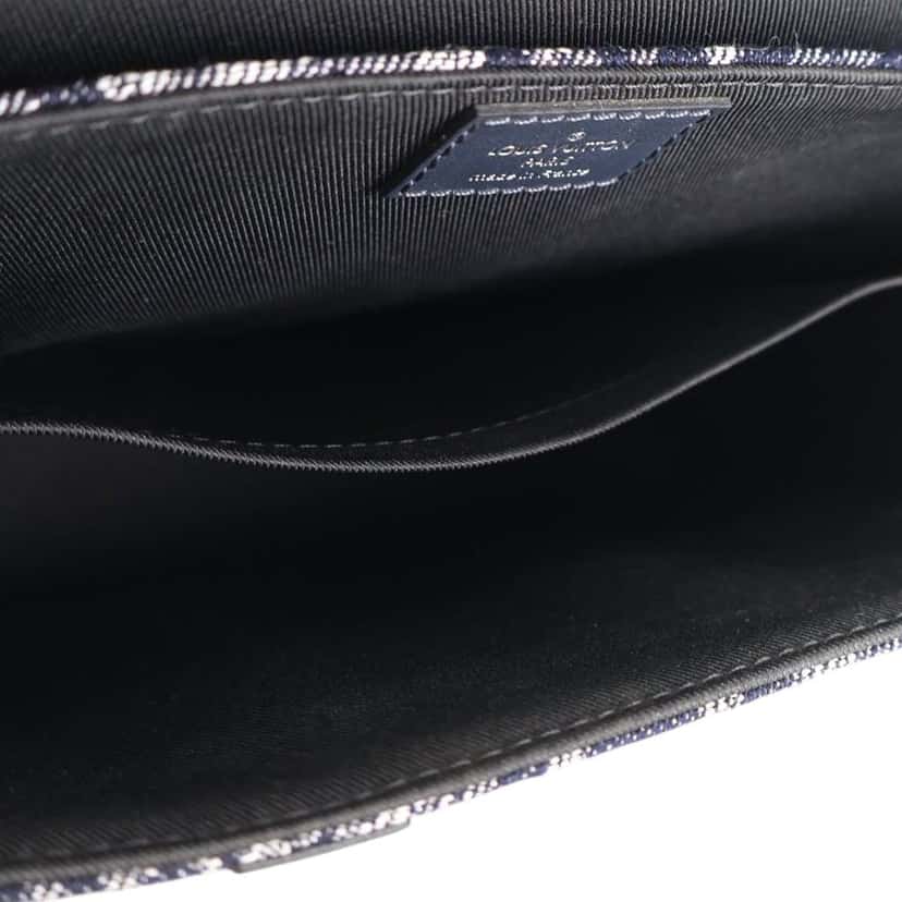 Louis Vuitton Monogram Tapestry Trunk Messenger Blue Denim Good condition - Box View