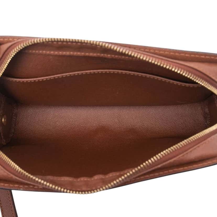 Louis Vuitton Monogram Orsay Brown Good condition - Model View
