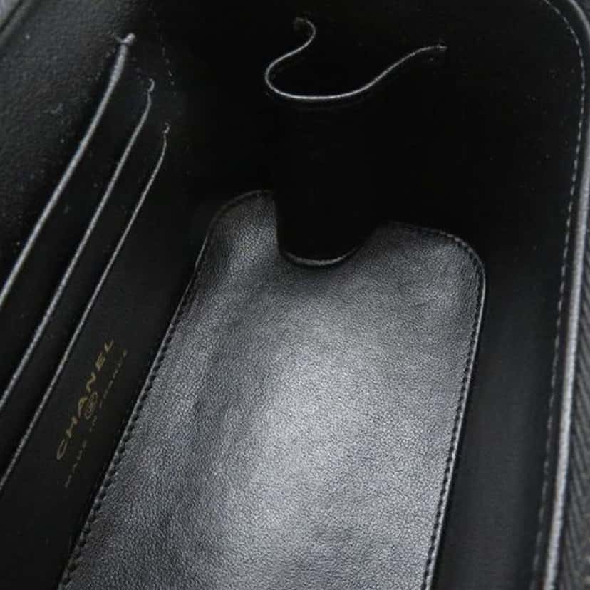 Chanel Lambskin Coco Casino Vanity Case Black Leather Very good condition - Box View