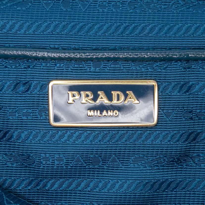 Prada Medium Saffiano Vernice Galleria Double Zip Satchel Blue Leather Good condition - Box View