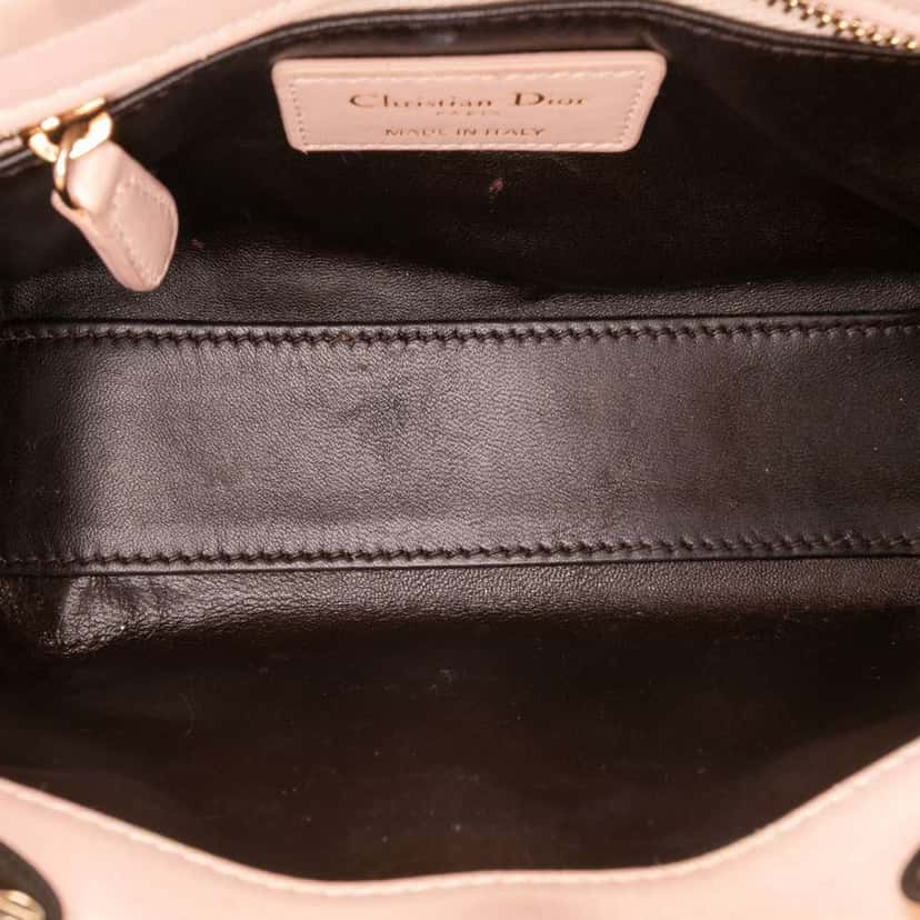 Dior Mini Lambskin Cannage Lady Dior Brown Leather Good condition - Model View