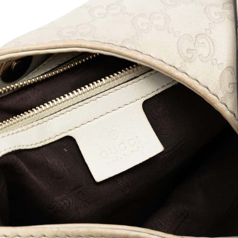 Gucci Guccissima Charlotte Crossbody White Leather Very good condition - Box View