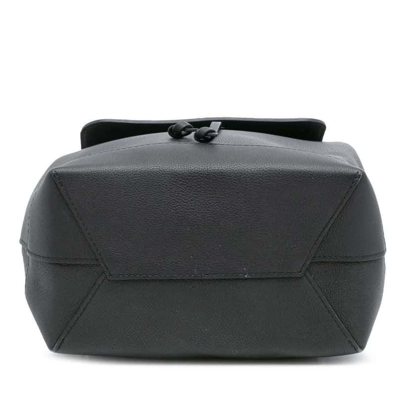 Louis Vuitton Taurillon Lockme Backpack Black Leather Good condition - Inside View