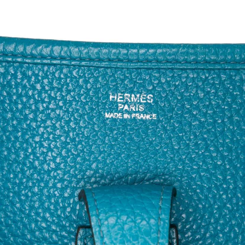 Hermès Clemence Evelyne III 29 Blue Leather Good condition - Box View