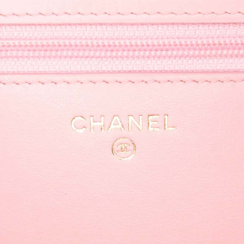 Chanel Quilted Caviar Boy Wallet on Chain Pink Leather Good condition - Box View