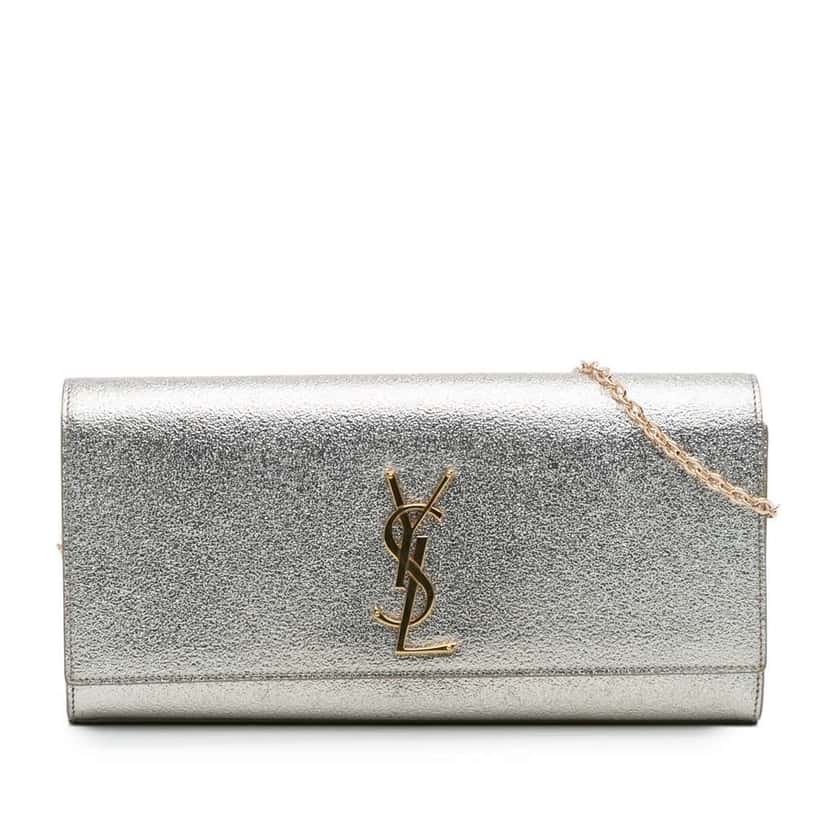 Saint Laurent Metallic Textured Calfskin Classic Monogram Cassandre Crossbody Silver Leather Good condition - Front View