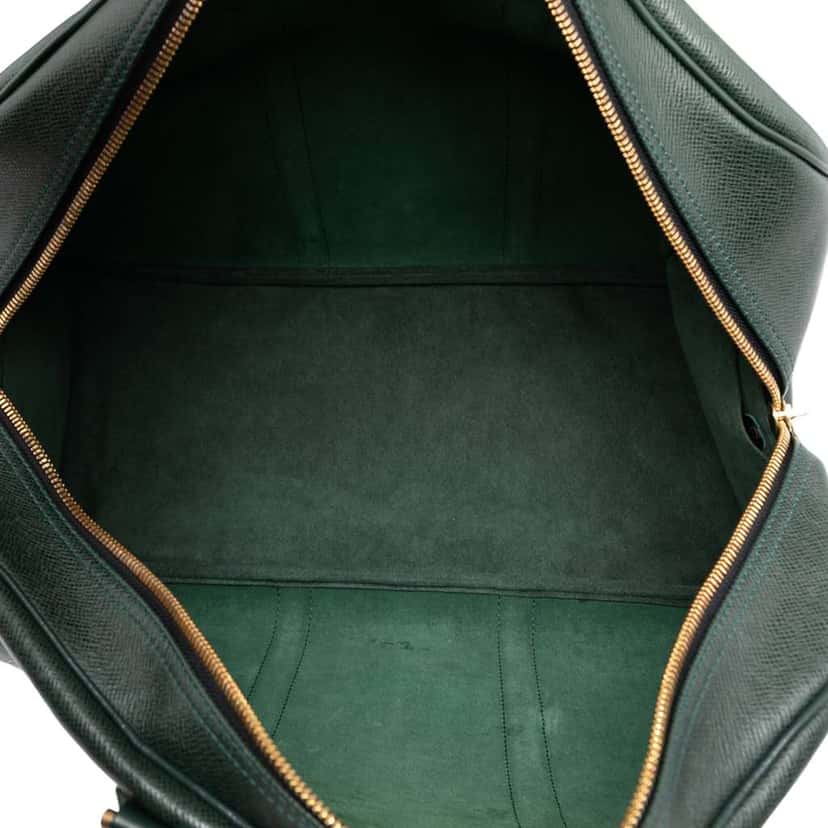 Louis Vuitton Taiga Kendall PM Green Leather Good condition - Model View