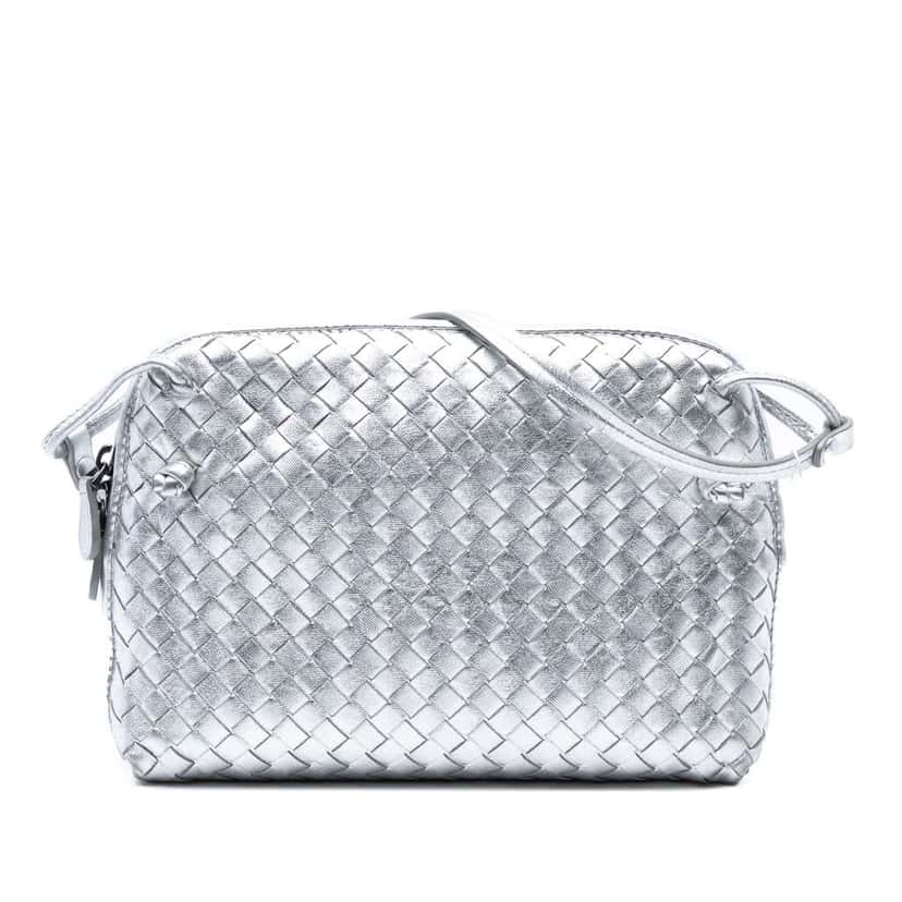 Bottega Veneta Metallic Nappa Intrecciato Nodini Crossbody Silver Leather Good condition - Front View