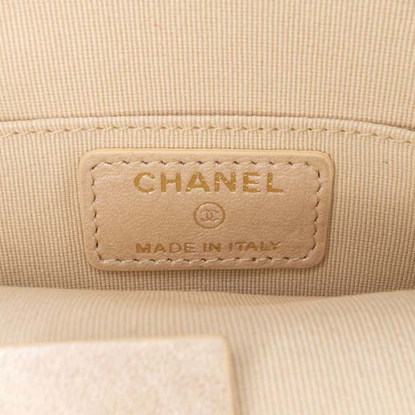 Chanel Mini CC Metallic Lambskin Camellia Bouquet Round Clutch on Chain Gold Leather Good condition - Box View