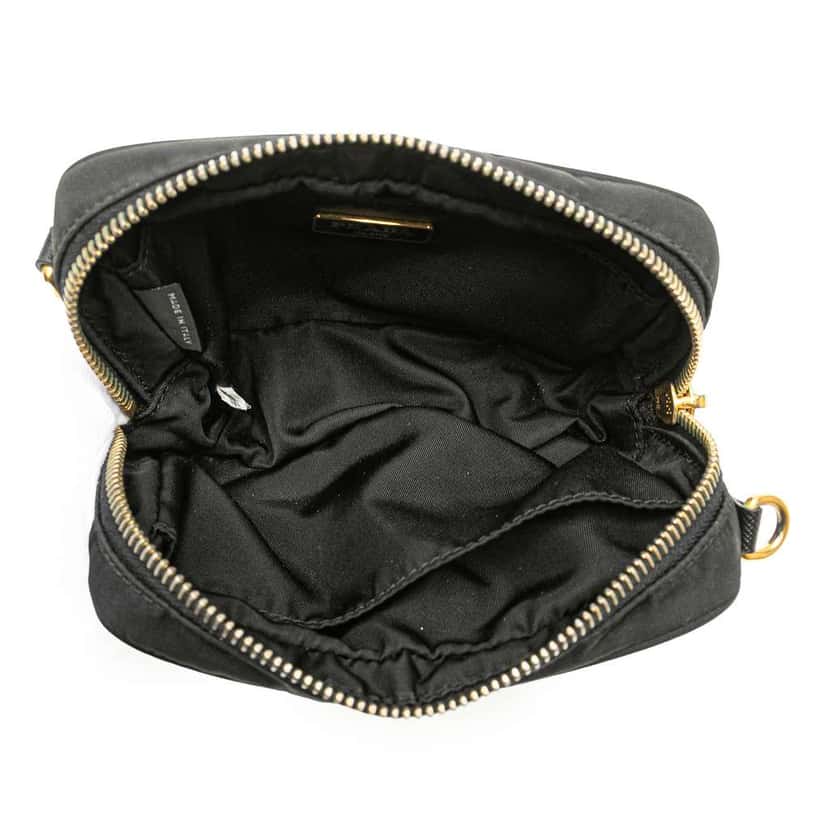 Prada Tessuto Camera Bag Black Good condition - Model View