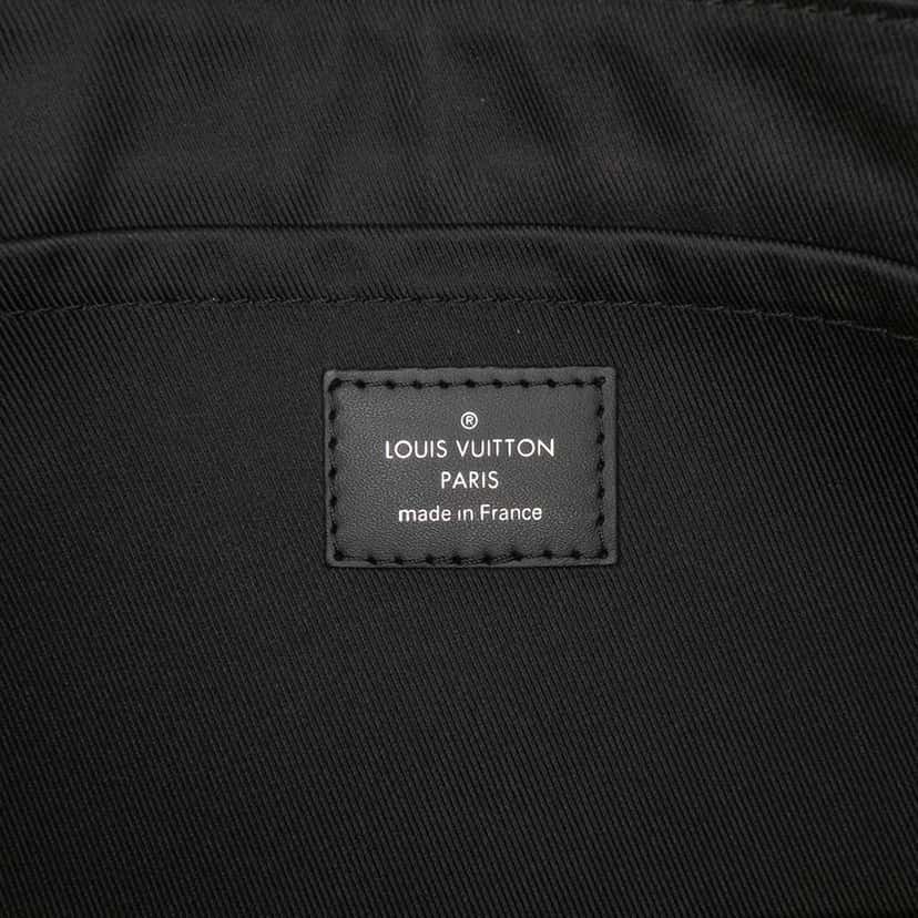 Louis Vuitton Monogram Eclipse Discovery Pochette GM Black Good condition - Box View