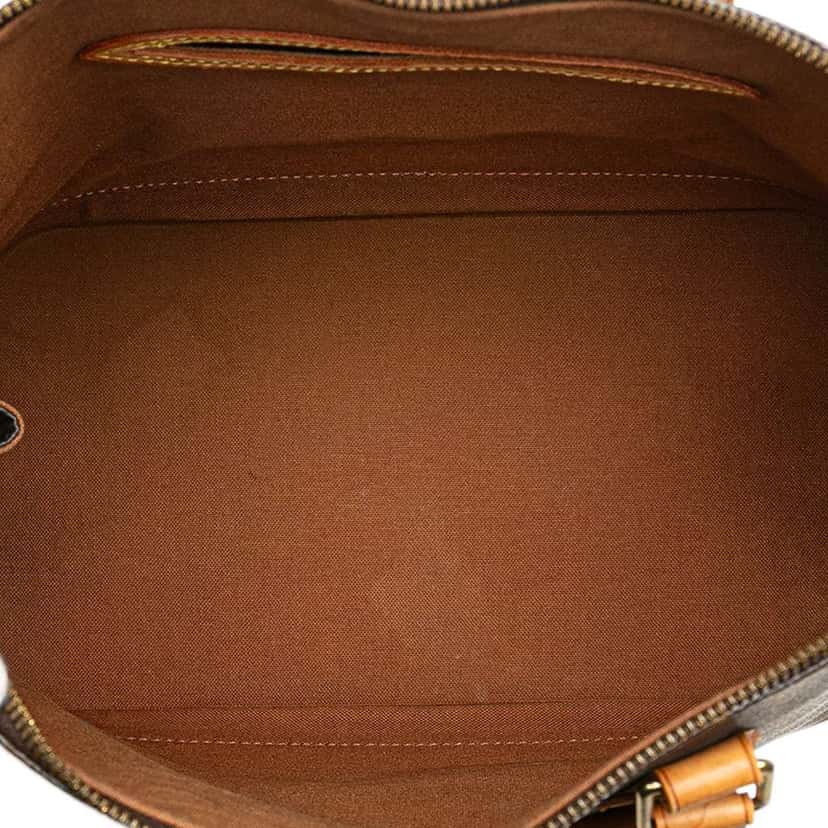 Louis Vuitton Monogram Alma PM Brown Good condition - Model View