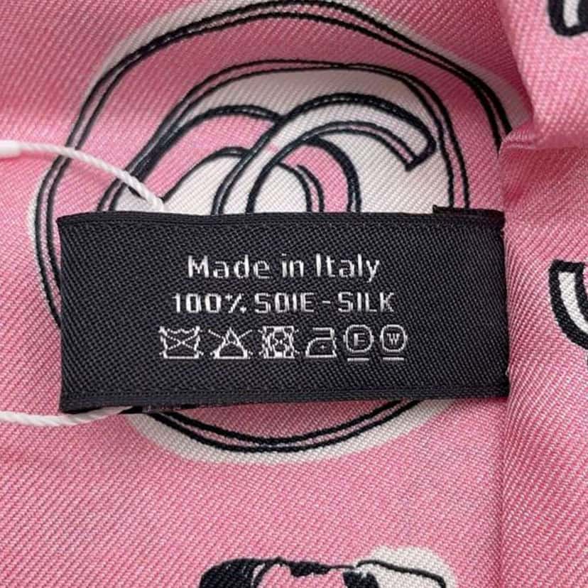 Chanel CC Printed Silk Slim Bandeau Scarf Pink Silk Good condition - Box View