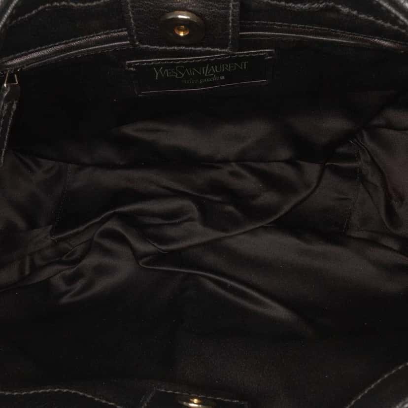 Saint Laurent Calfskin Saharienne Shoulder bag Black Leather Good condition - Model View