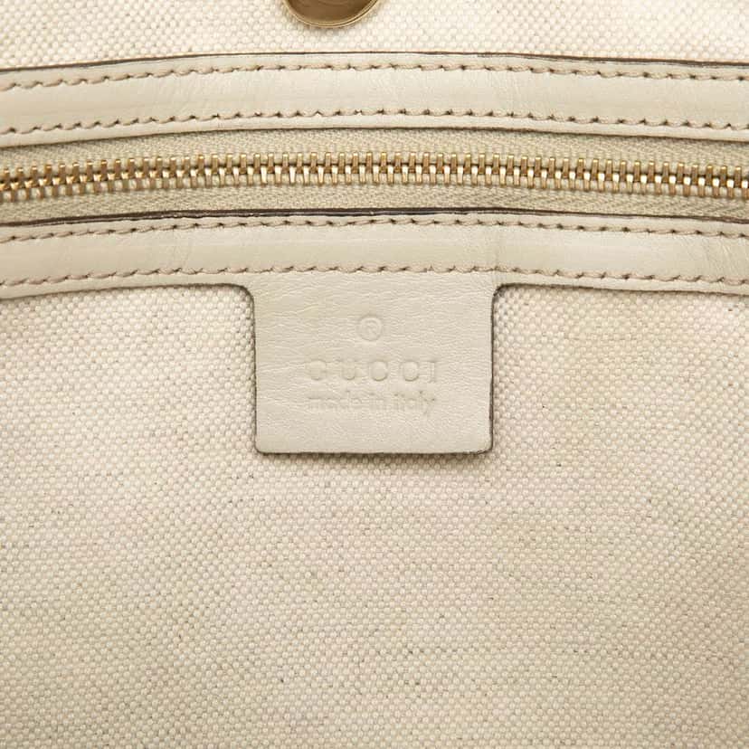 Gucci Microguccissima Nice Tote White Leather Good condition - Box View