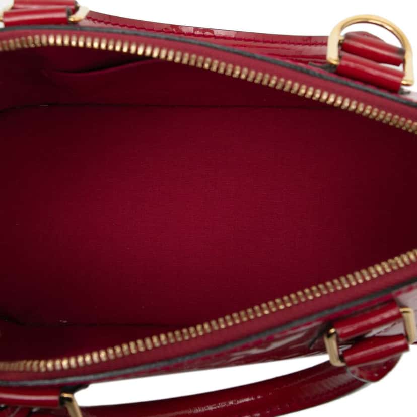 Louis Vuitton Monogram Vernis Alma BB Red Leather Good condition - Model View