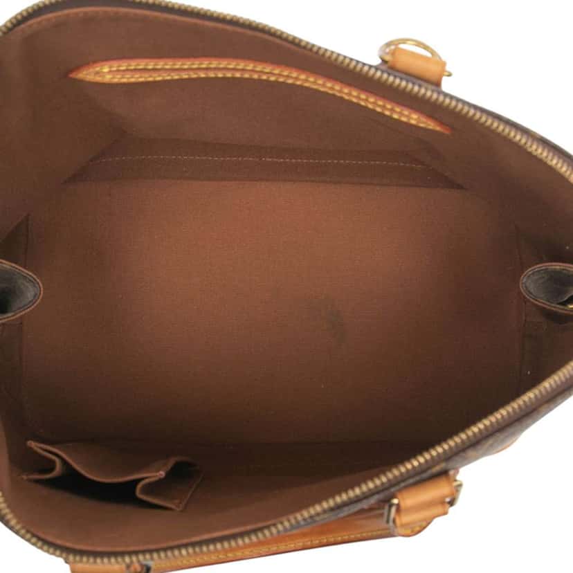 Louis Vuitton Monogram Alma PM Brown Good condition - Model View