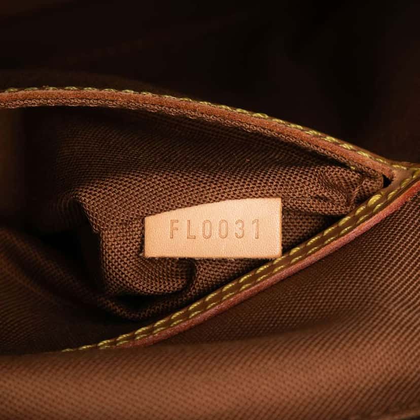 Louis Vuitton Monogram Alma PM Brown Good condition - Box View