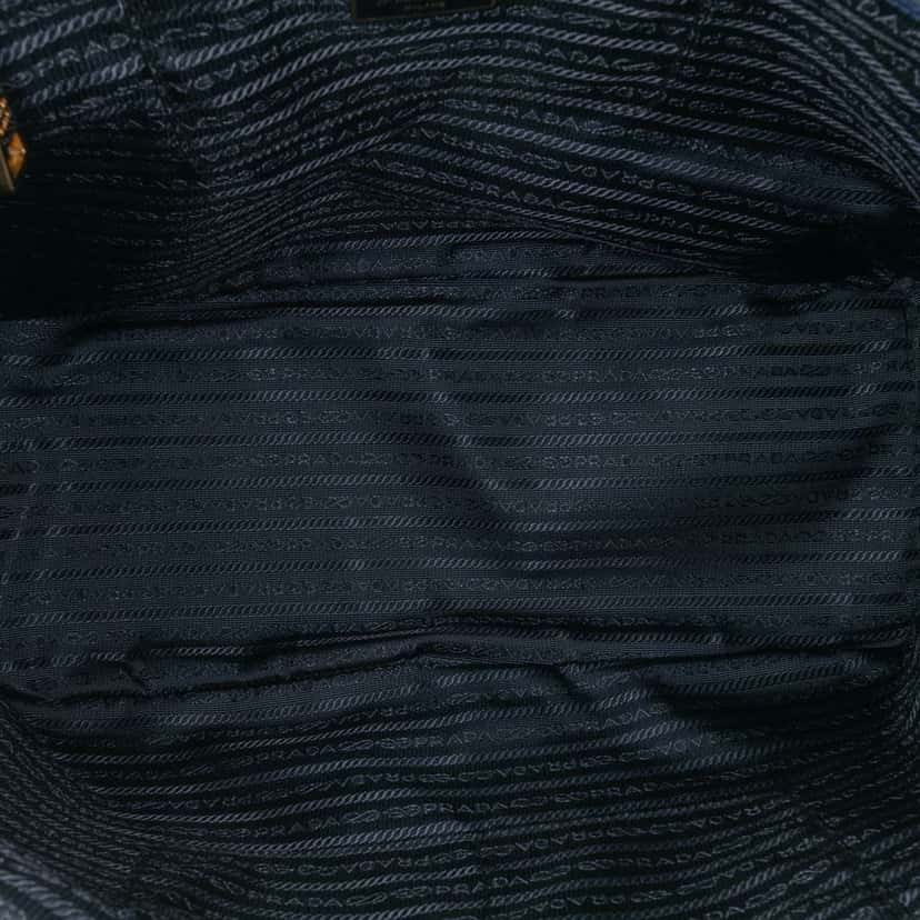 Prada Extra Large Saffiano Lux Galleria Double Zip Tote Blue Leather Good condition - Model View