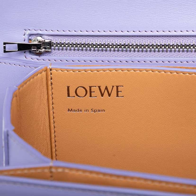 Loewe Medium Leather Goya Crossbody Purple Leather Very good condition - Box View