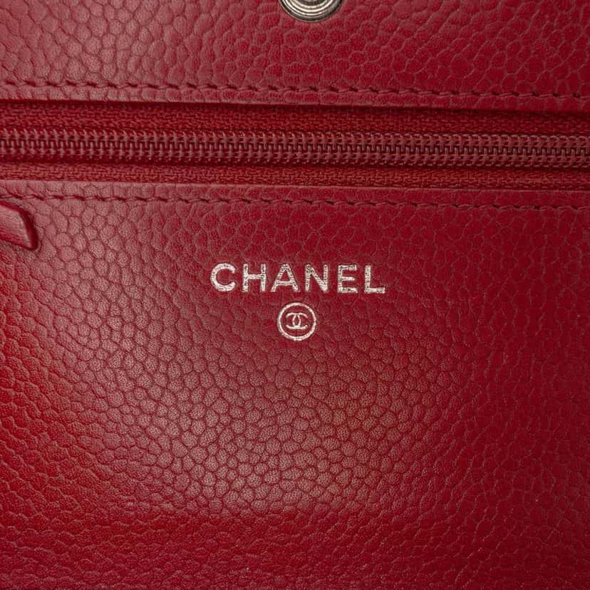 Chanel CC Quilted Caviar Wallet on Chain Red Leather Good condition - Box View