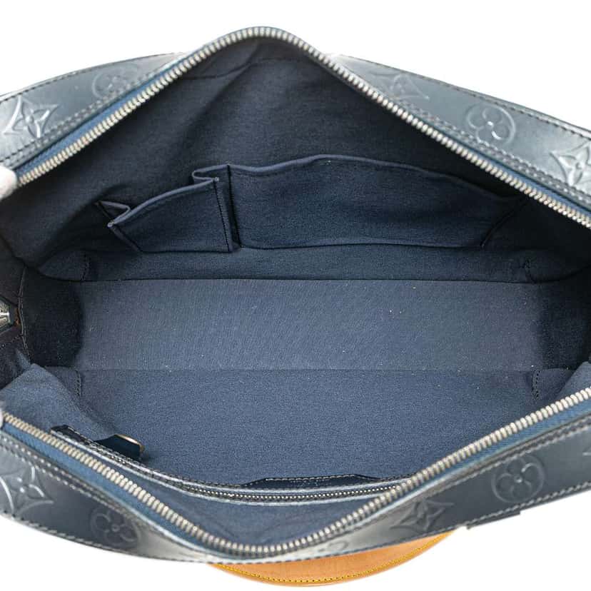 Louis Vuitton Monogram Mat Malden Blue Leather Good condition - Model View