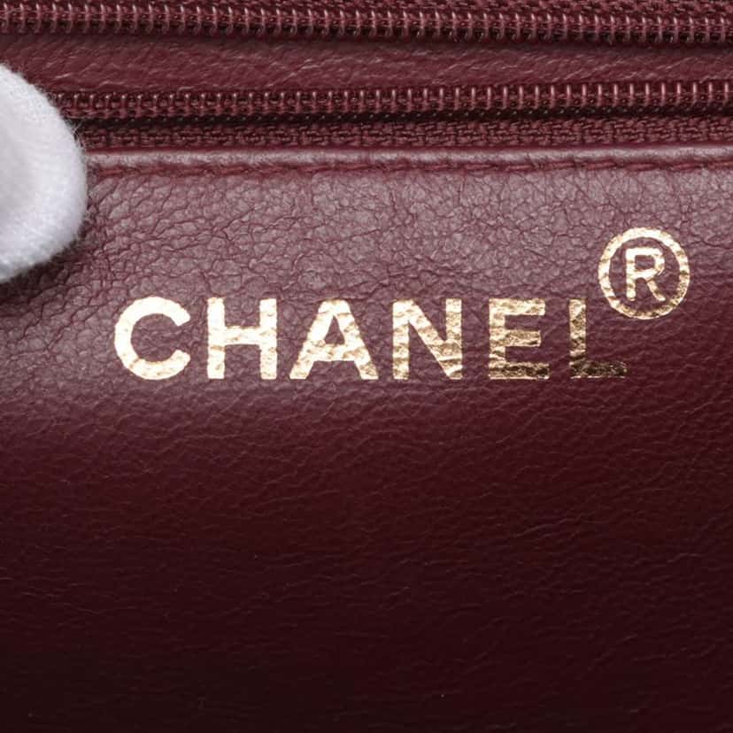 Chanel Small CC Quilted Lambskin Single Flap Black Leather Good condition - Box View
