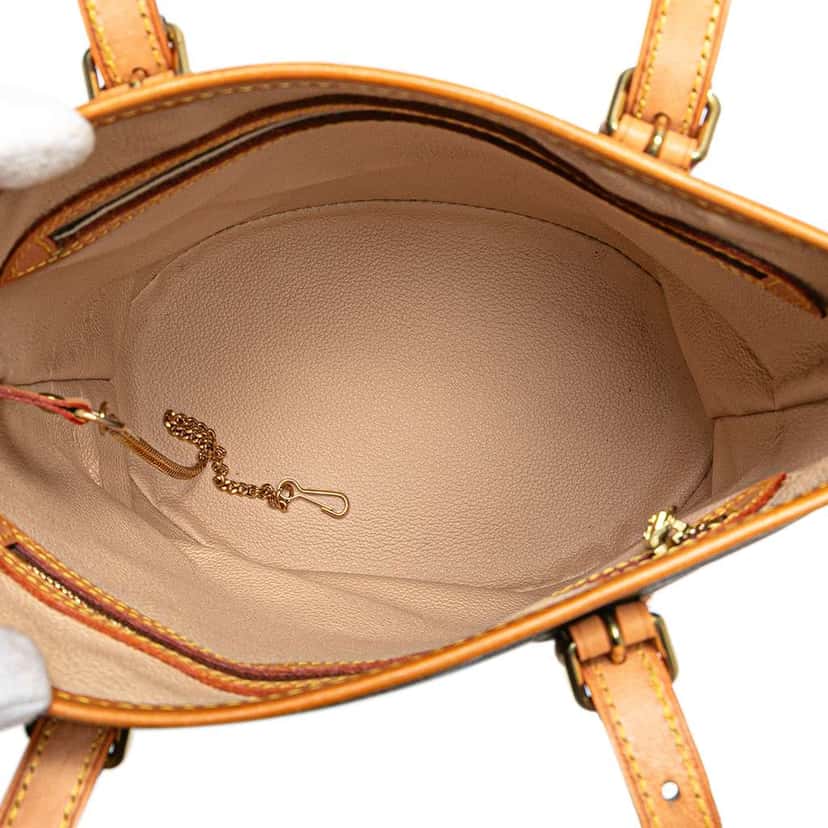 Louis Vuitton Monogram Petit Bucket Brown Fair condition - Model View