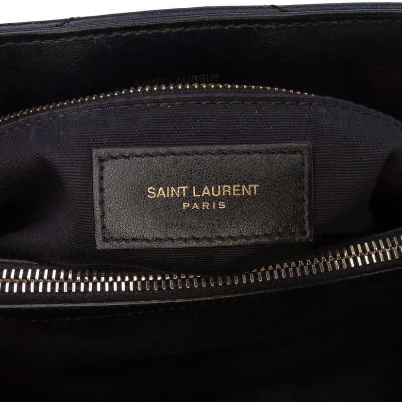 Saint Laurent Medium Matelasse Leather LouLou Shoulder Bag Black Leather Good condition - Box View