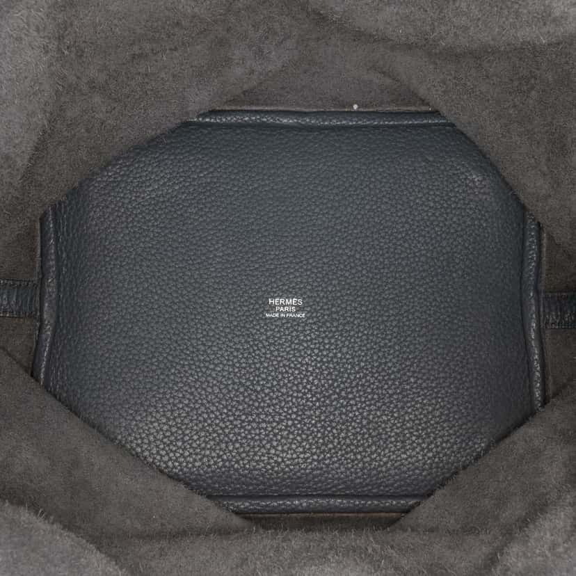 Hermès Clemence Picotin Lock 22 Grey Leather Good condition - Model View