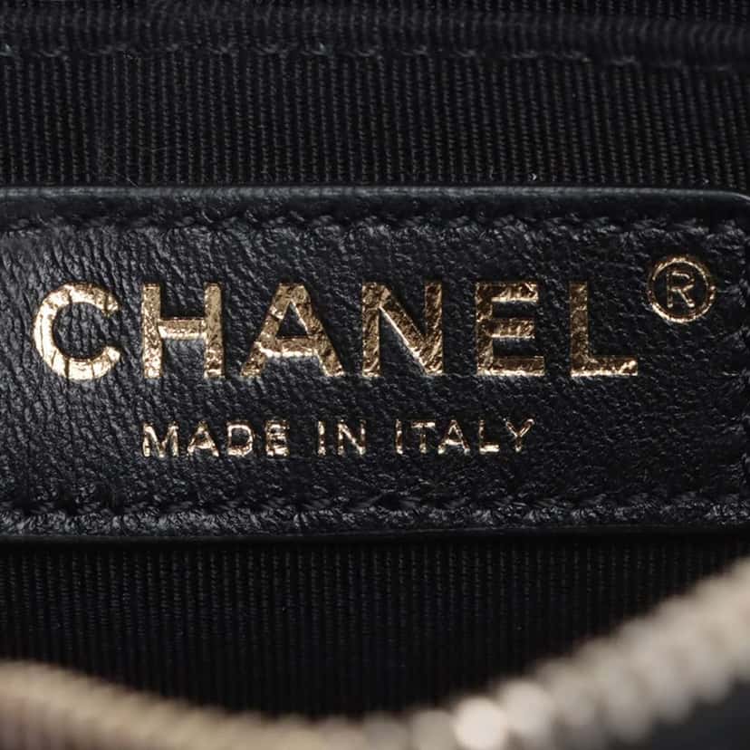 Chanel Tweed and Lambskin Coco Midnight Camera Bag Red Tweed Very good condition - Box View