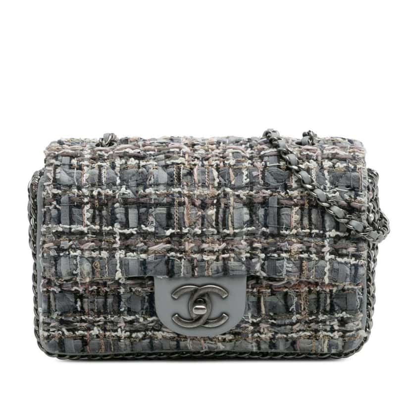 Chanel Mini Quilted Tweed River of Pearls Flap Grey Tweed Good condition - Front View