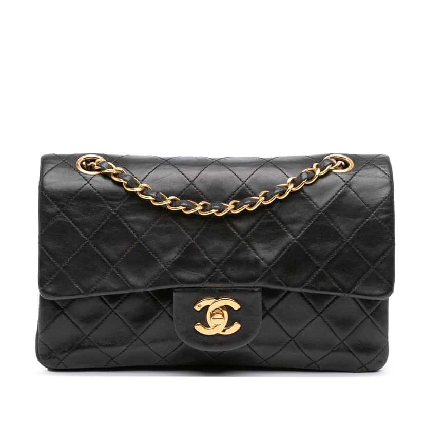 Chanel Small Classic Lambskin Double Flap Black Leather Good condition - Front View