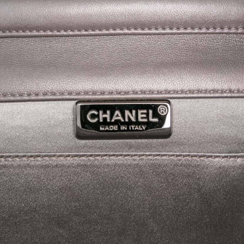 Chanel Small Lambskin Chocolate Bar CC Piercing Studded Chain Flap Grey Leather Very good condition - Box View
