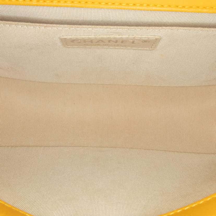 Chanel Old Medium Quilted Lambskin Boy Flap Yellow Leather Good condition - Box View
