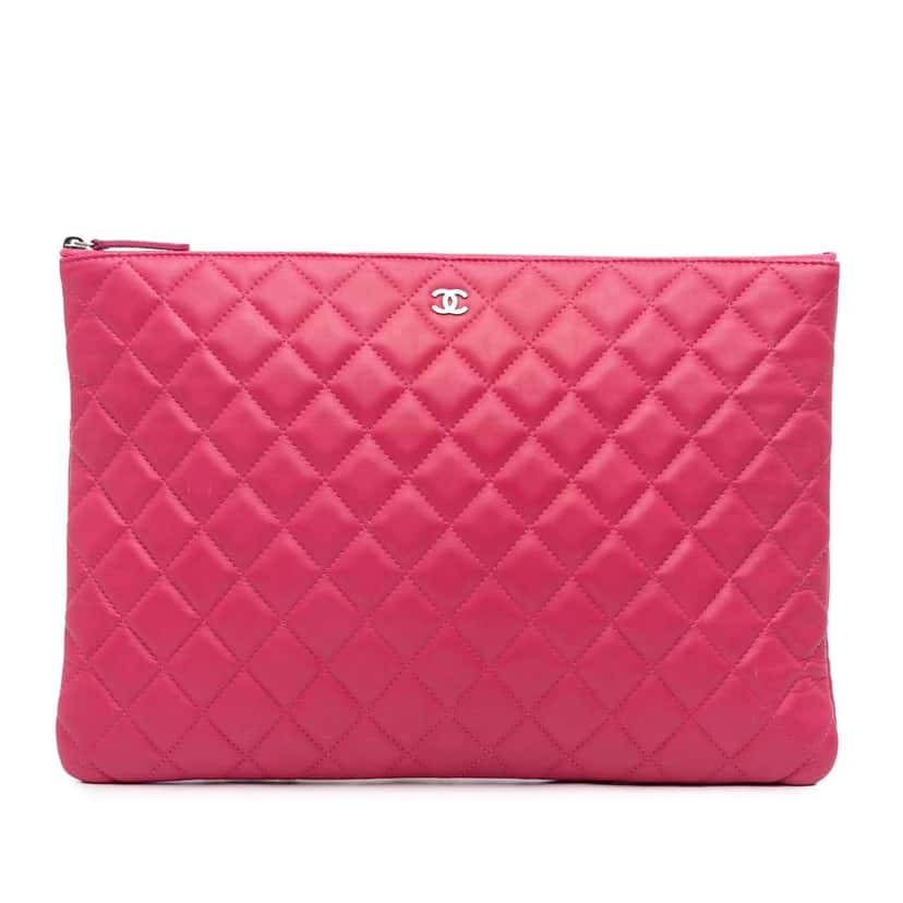 Chanel Large Quilted Lambskin O Case Clutch Pink Leather Good condition - Front View